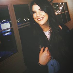 Meet your Posher, Alexandra